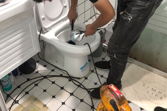 凭祥疏通下水道